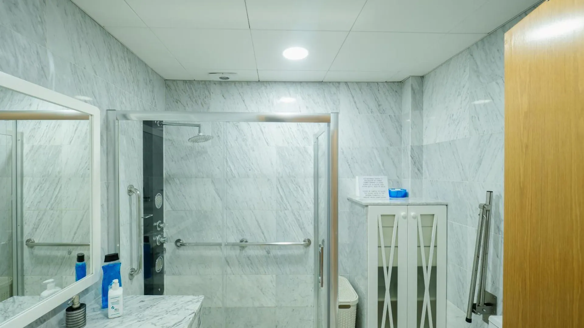 Apto Valdespino Gran Terraza Fjhomefj Jerez de la Frontera Apartment